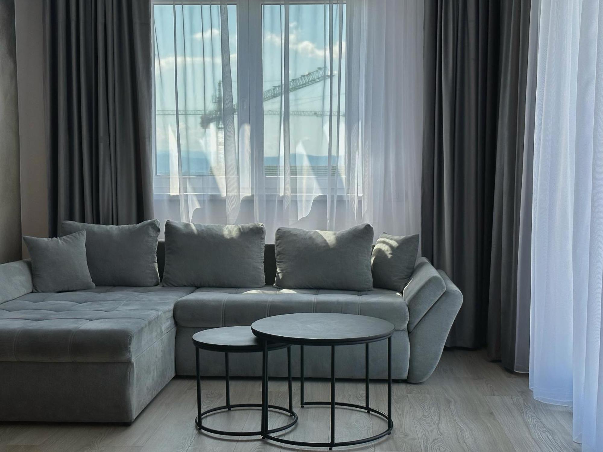 Koa - Moon Penthouse Apartment Brasov Room photo